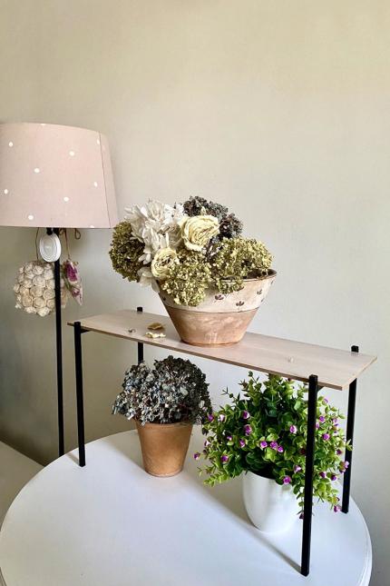 Підставка для квітів Троянда Підставка для квітів на вікно від віробника